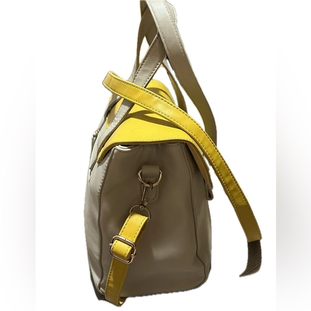David Jones Paris Yellow and Cream Women's Bag - Picture 2 of 14